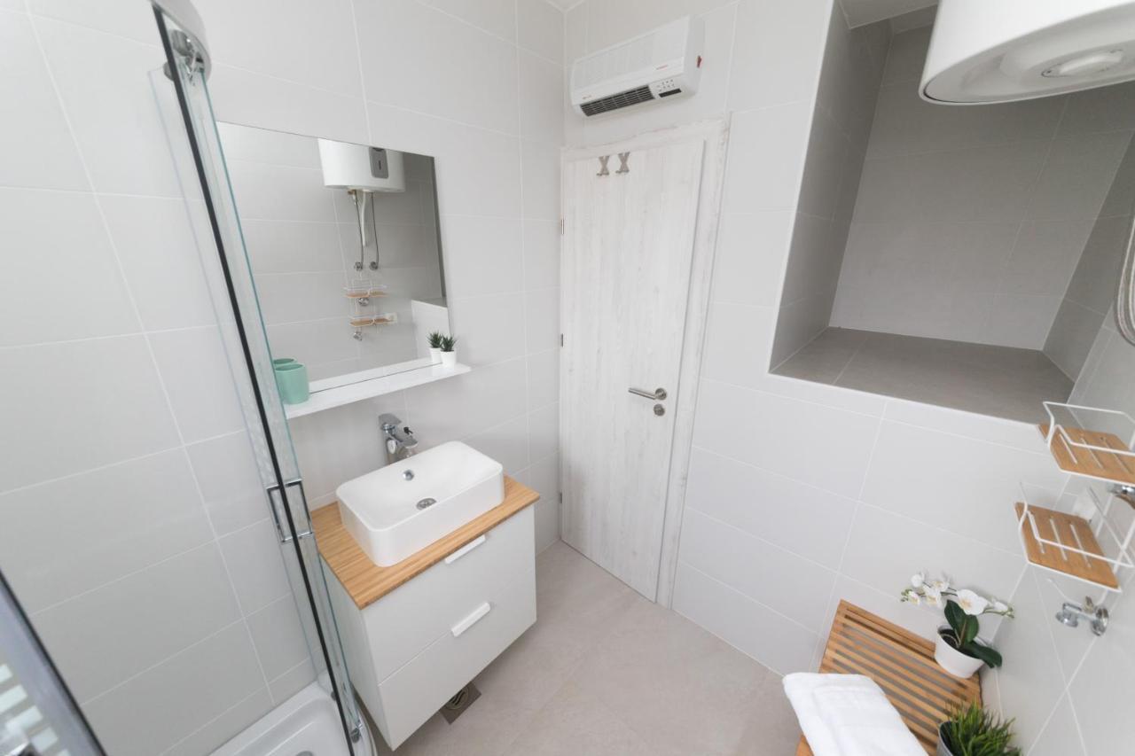 Agava Apartment Ugljan Luaran gambar